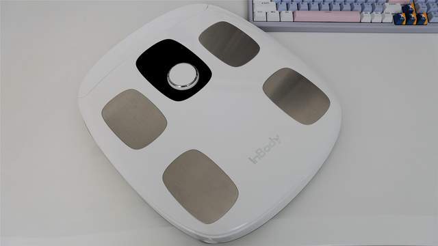 3频8电极+12项数据+97%准确率有点全面pg电子试玩InBody体脂秤H30评测:(图5) 3频8电极+12项数据+97%准确率有点全面pg电子试玩InBody体脂秤H30评测:(图5)